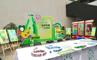 娃娃科技感 未来感拉满！中粮可口可乐周年庆隔空抓娃娃，玩转黑科技！